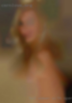 Hot women with open pussy fuck an asshold.