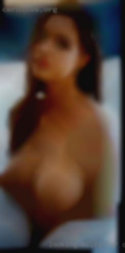 Looking milfs for other CD's horny to dress with me.