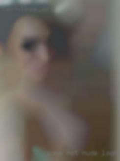 Some hot nude looking women fungirlzzz in NC.